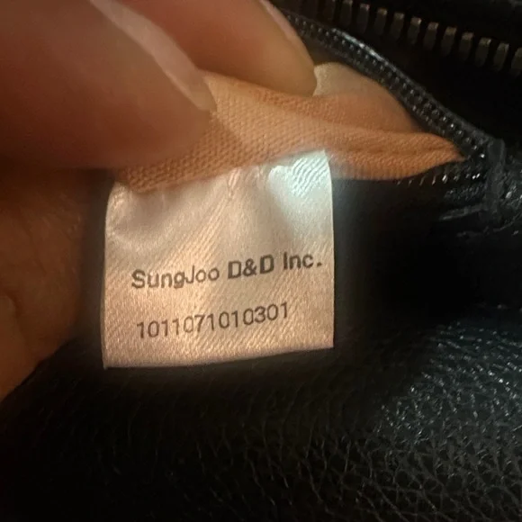 MCM Black Leather Studded Duffel with Silver Plaque - Picture 8 of 9